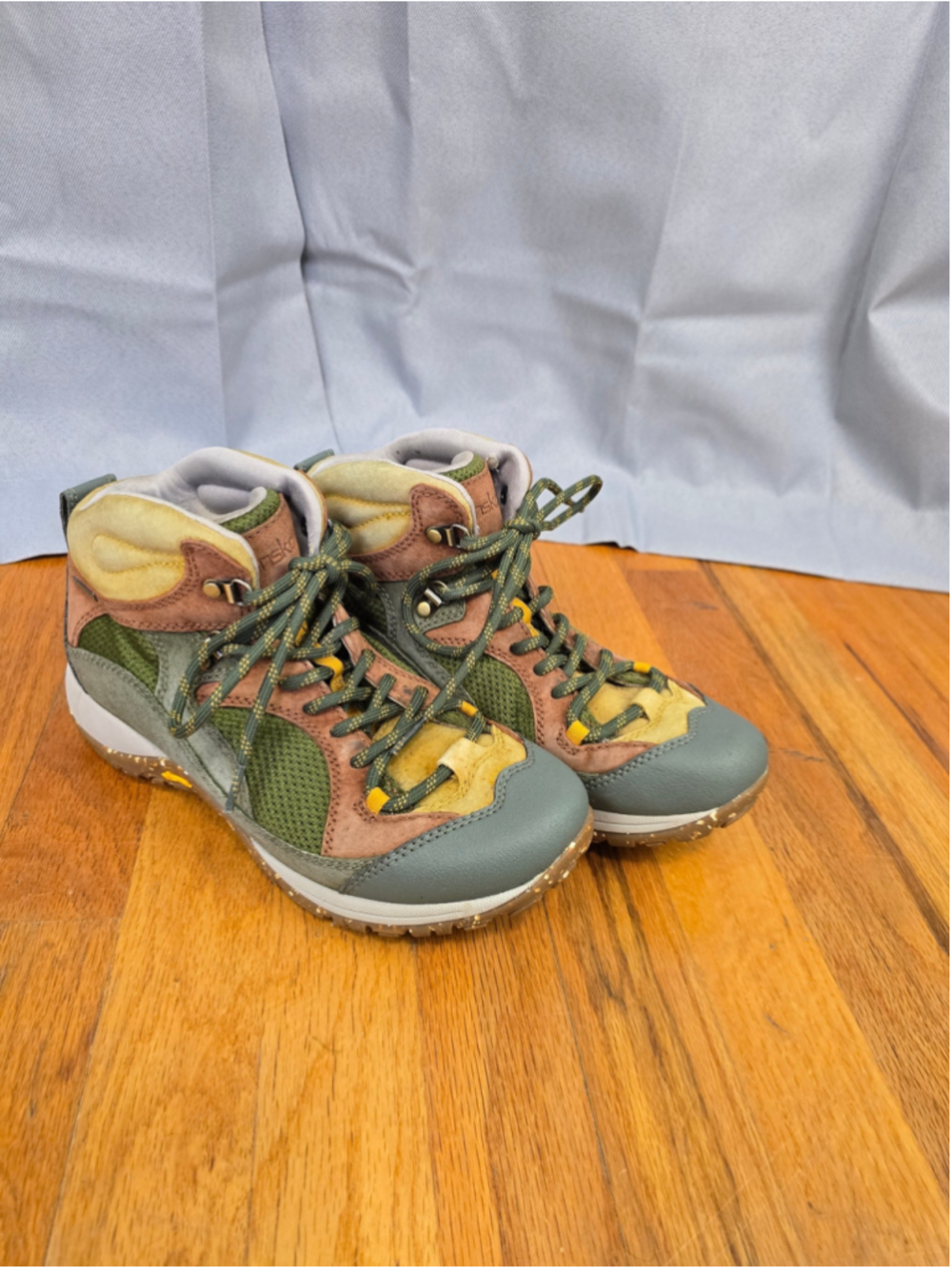Women's Dansko Lace Up Hiking Boots Size 9 Green Brown